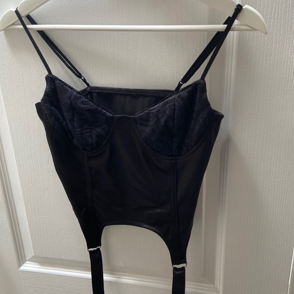 Brand NEW never worn limited tank from creeps world wide - Picture 1 of 5